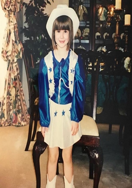 Childhood picture of CBS 58 News reporter, Rose Schmidt. How old is Rose? Know her age!