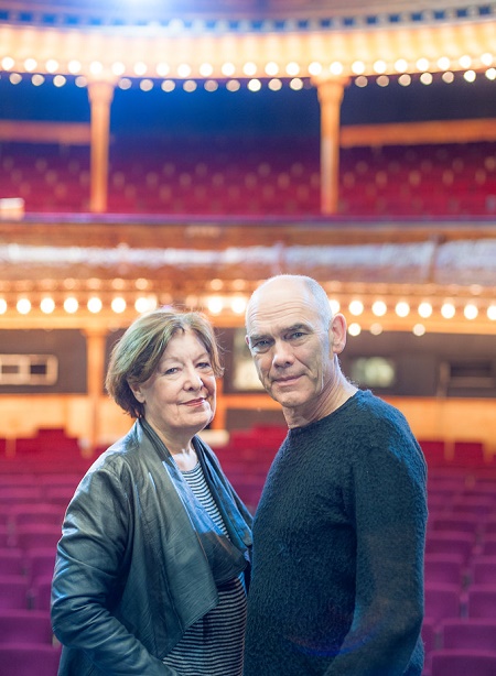  Peter Guinness and Roberta Taylor Has Been Married Since 1996