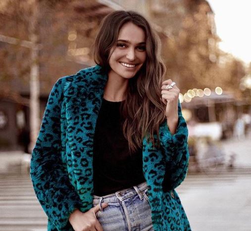  Natalie Golba is a model, vegan chef