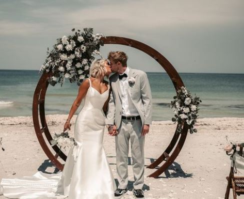 Blaire Hanks tied the wedding knot with make-up artist Isabella Hanks in June 2020.