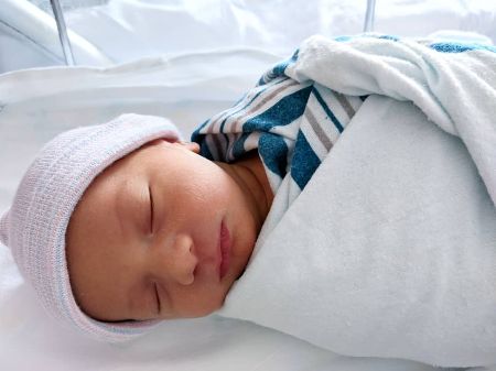 Rene Thibault's wife, Amanda Thibault gave birth to their first child, a daughter, Layne Helene Thibault in March 2021. How old is Amanda as of now?