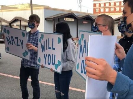 Nazy Javid got surprised after her longtime boyfriend, Eddie Wilson proposed her for marriage at KAEF-TV station building during lockdown. How old is Nazy up until now?