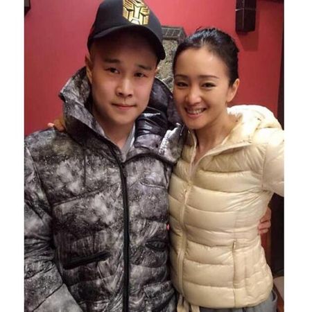Gong Li's son, Mamoru Yoki Chung Li is now fully grown up man. How old is Mamoru as of now?