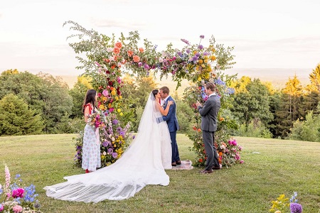 Ellie Monahan Marries Her HighSchool Boyfriend, Mark Dobrosky in 2021