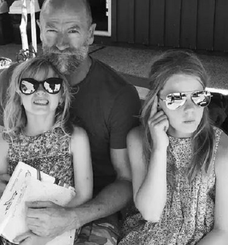 Graham McTavish With His Daughters, Honor and Hope McTavish