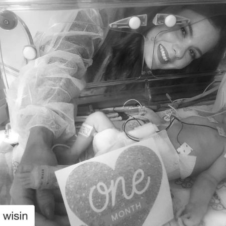 Pepe Garza's wife, Elisa Beristain lost their third daughter, Victoria Garza Beristain one month later after miscarriage. How old is Elisa up until now? Know her age!