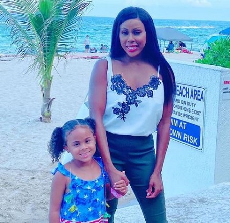 Kimberly Klacik with her daughter Olivia Klacik