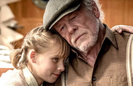 Nick and Clytie's daughter Sophie Lane Nolte played Matilda (Nick's daughter) in the film Head Full of Honey.