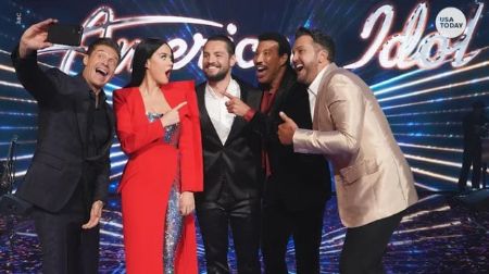 Chayce Beckham with top American singers. 