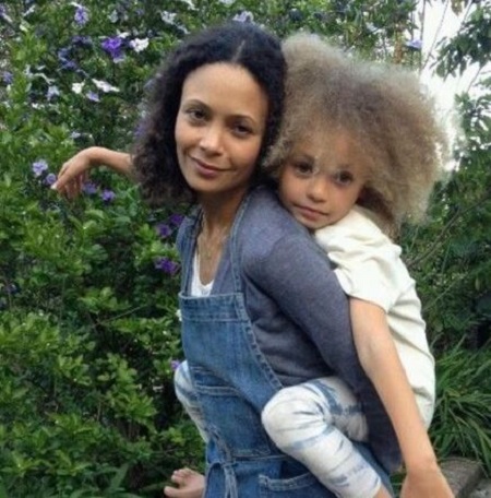 The childhood image of Nico Parker with her mother Thandiwe Newton.