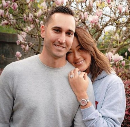  Jonnie West and Michelle Wie got engaged on March 10, 2019.