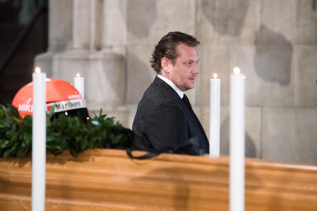 Lukas Lauda attending a ceremony