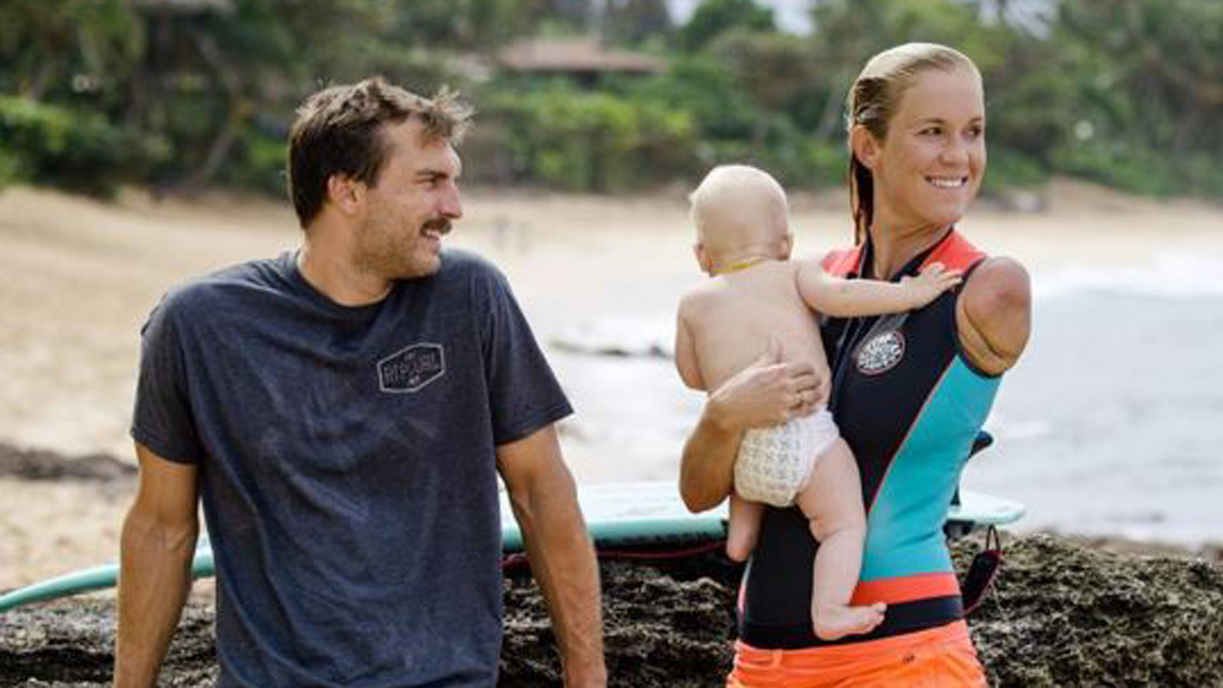 Six months old Tobias Dirk with his father and mother