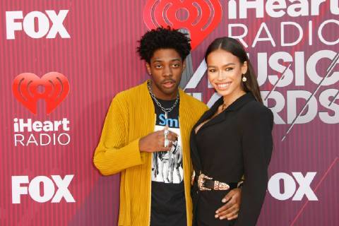 Brent Faiyaz with his girlfriend Zahara Davis in iHeart Radio show