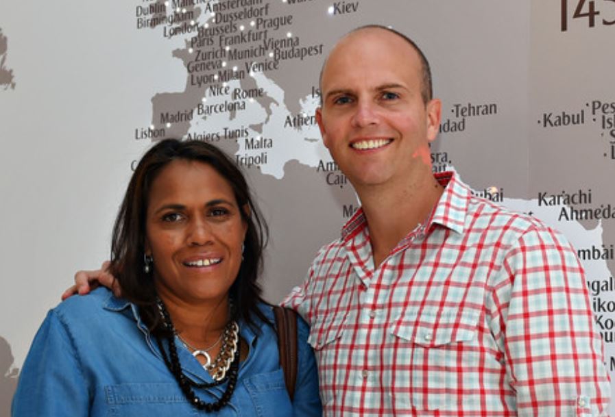 Jamie Murch and Cathy Freeman posing for photoshoot