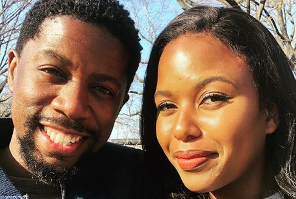 Atandwa Kani and Fikile Mthwalo in a smiley face