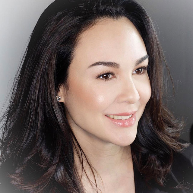 Gretchen Barretto in a smiley face