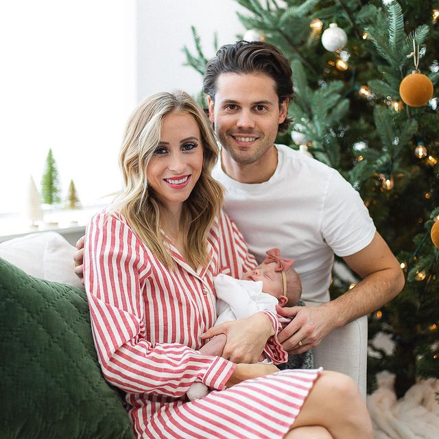 Image of Christopher Glenn Osmond with his wife and his baby.