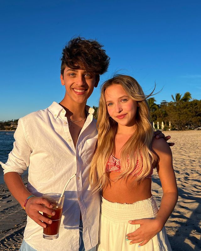 Lilliana Ketchman with her brother Caeden Ketchman