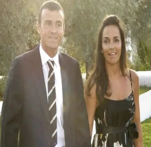 Picture of Elena Cullell and Her Husband Luis Enrique Posing for Photoshoot