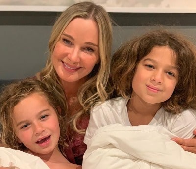 Jennifer Gareis and her two children