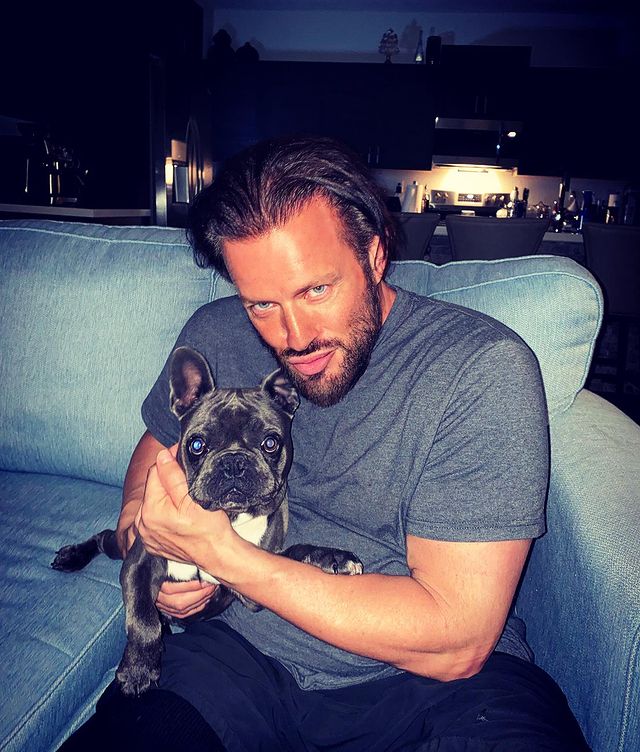 Picture of Costas Mandylor's pet Lucas