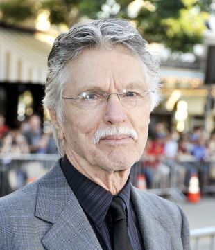 Picture of Costas Mandylor's friend and mentor Tom Skerritt (Image Source: Google AllMovie)