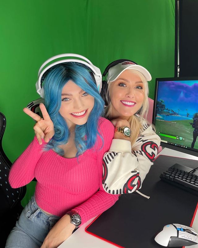 Alexandra Mary Hirschi posing for a photo shoot along with Dominika Sofroniciova.