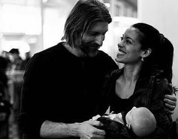 Stephanie Sigman with her husband, Brian Andrew Mendoza and her kid.