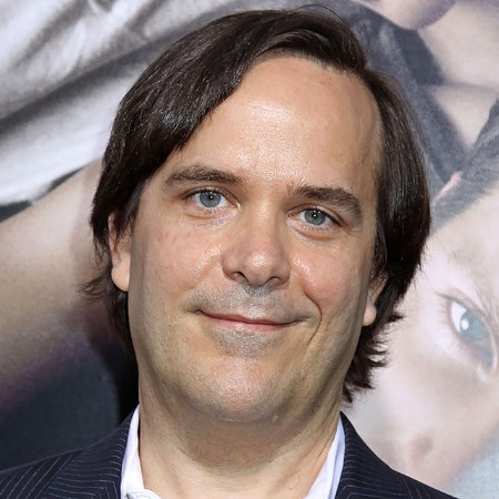 Janel Moloney's husband Marcelo Zarvos is a pianist and composer. 