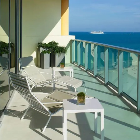 Jerry Bruckheimer's Miami Beach real estate property.